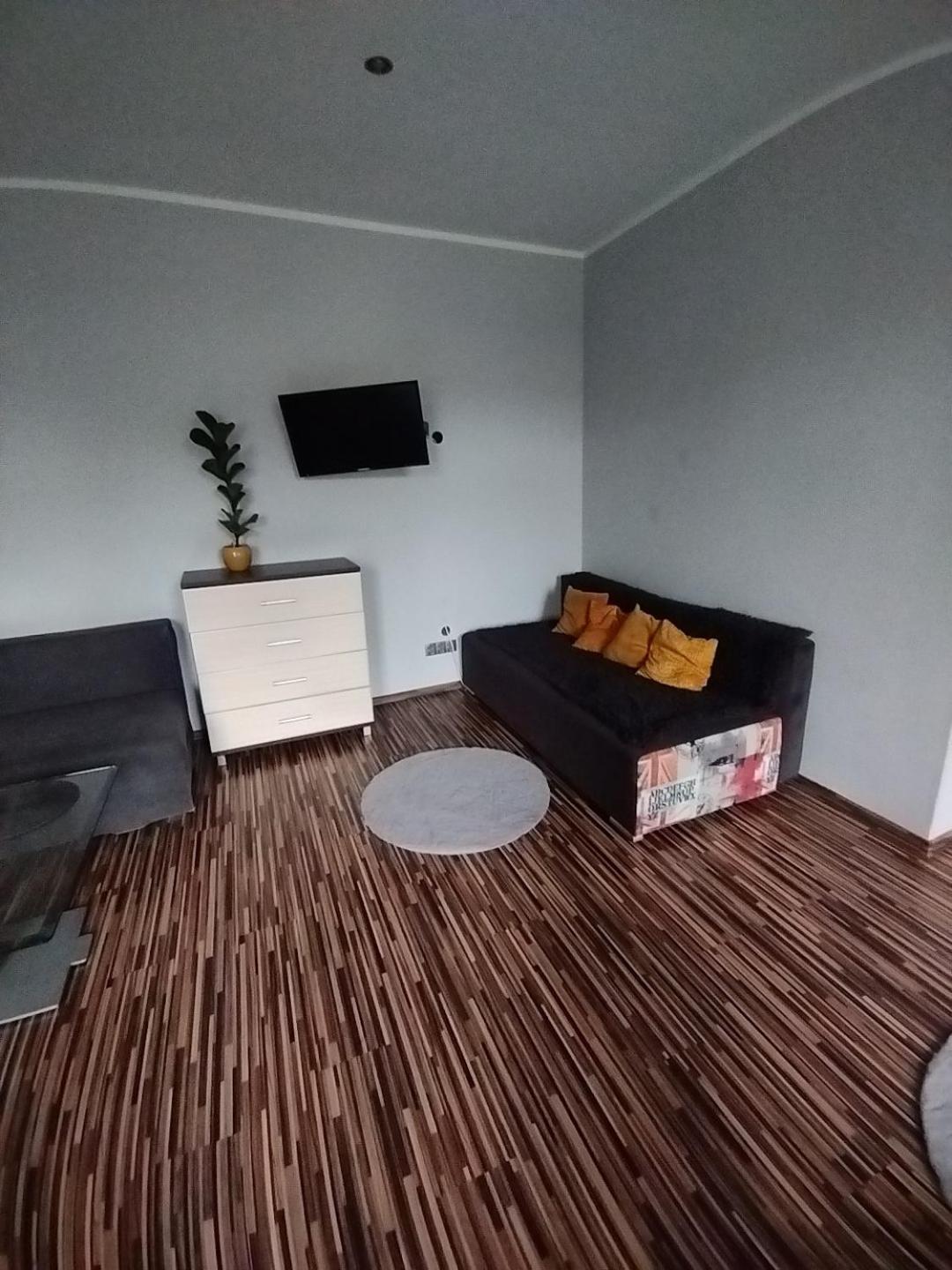 Apartament Rycerska วาลบ์จิก ภายนอก รูปภาพ